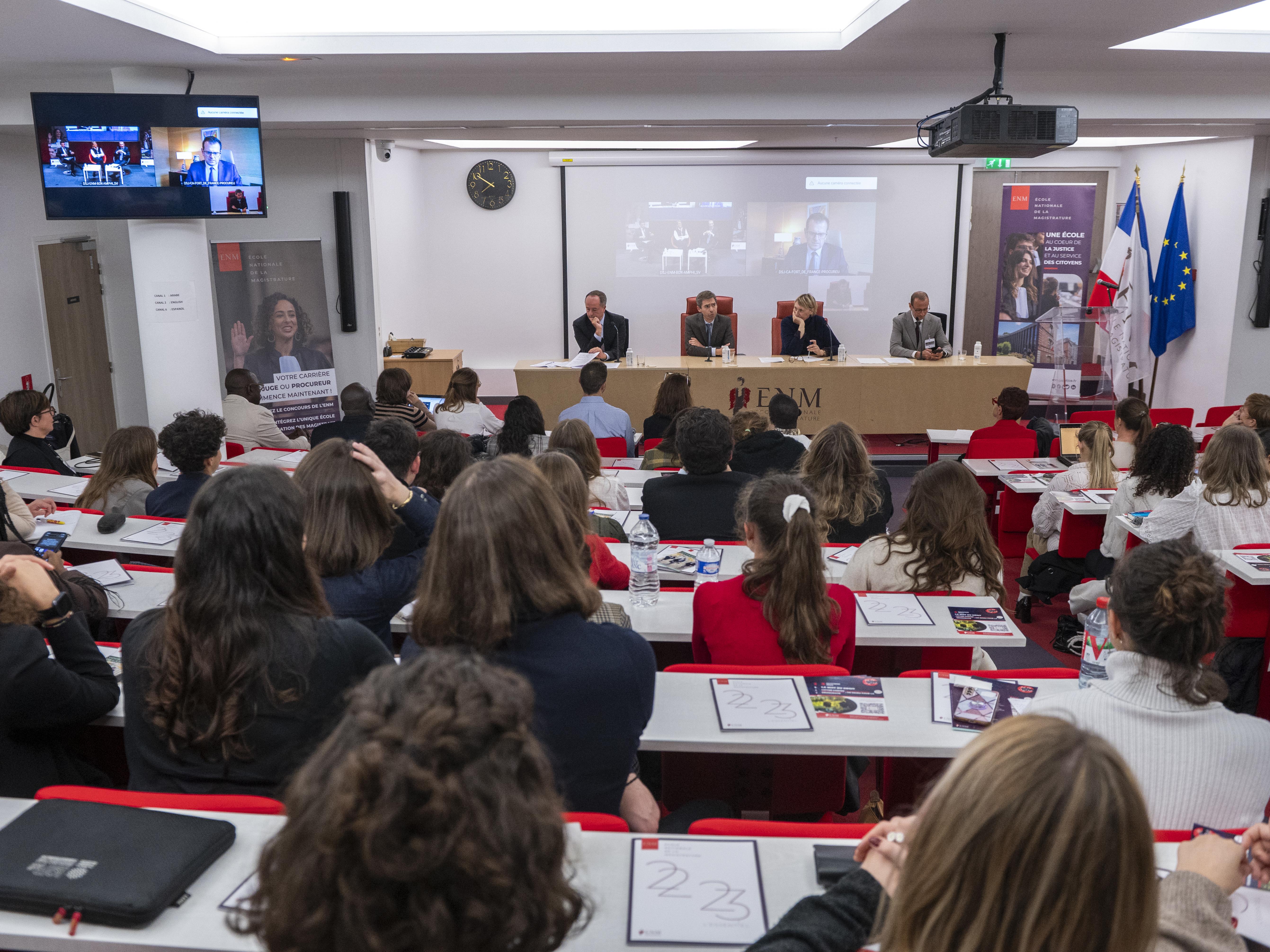 Salle participants Nuit du droit 2024