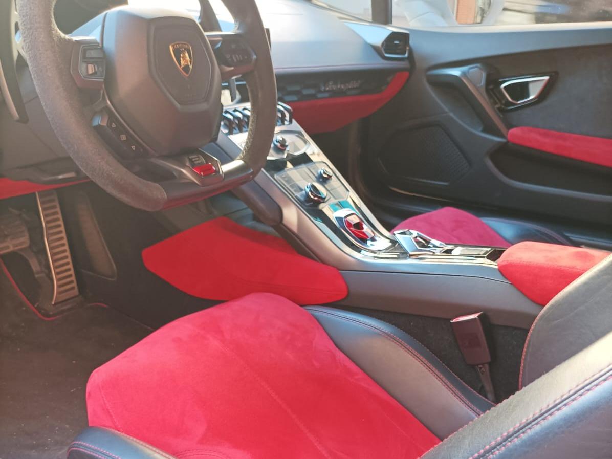 interieur voiture Toujouse